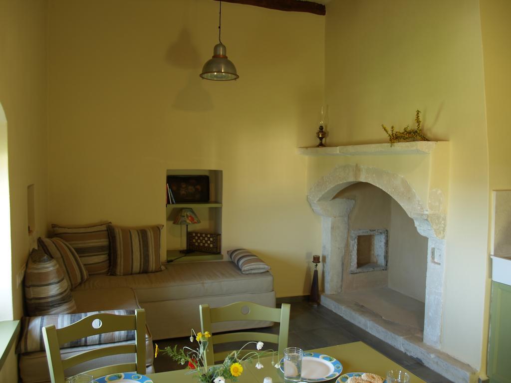 Agapi Holiday House Sívas Kamer foto